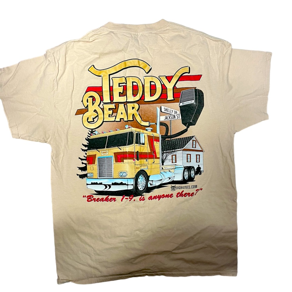 Teddy Bear; Trucker Tee. Size Large